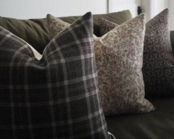 Oliver Lumbar Pillow Cover