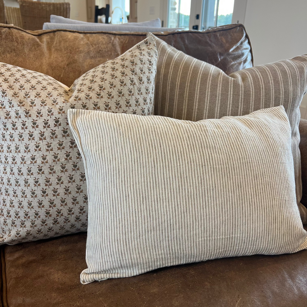 Francis Pillow Cover