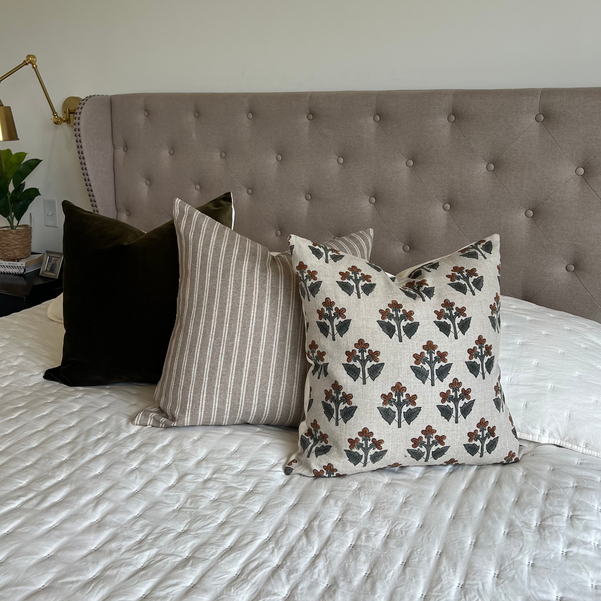 Francis Pillow Cover