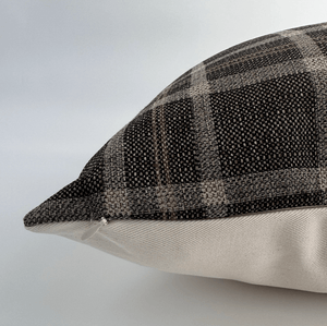 Oliver Pillow Cover